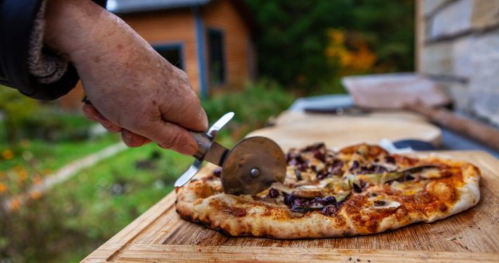 Pizza op de BBQ